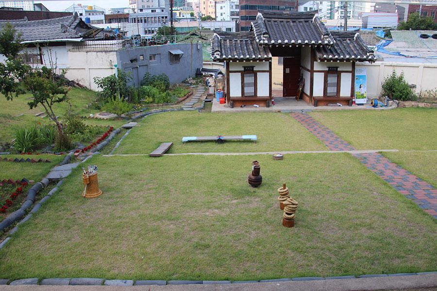 Former Guamseowon Hanok Guesthouse Daegu Esterno foto