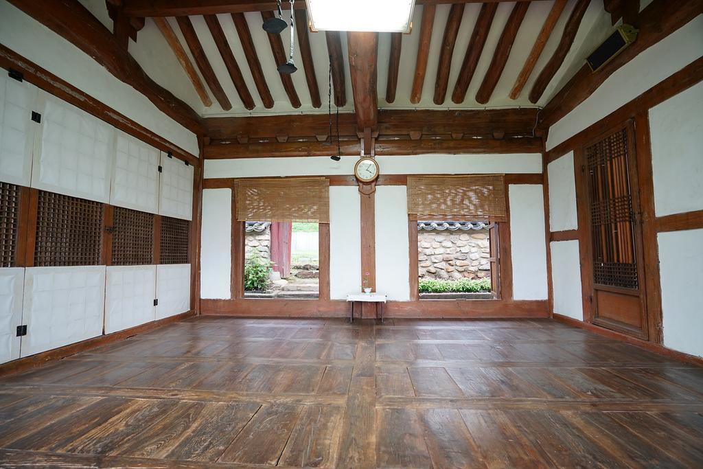 Former Guamseowon Hanok Guesthouse Daegu Esterno foto