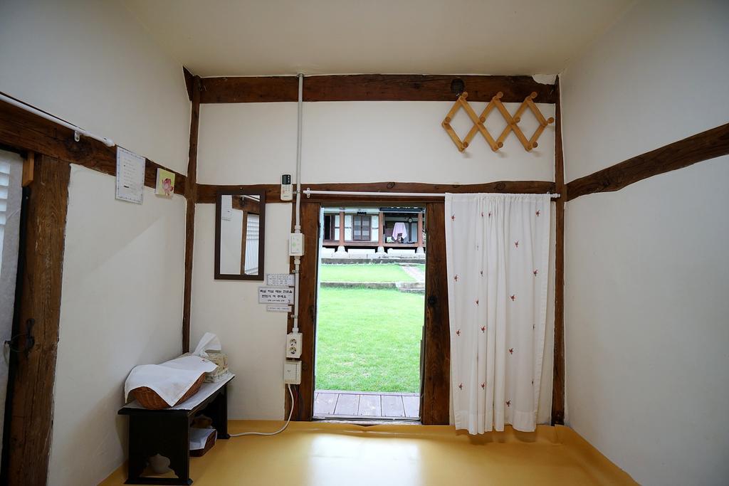 Former Guamseowon Hanok Guesthouse Daegu Esterno foto