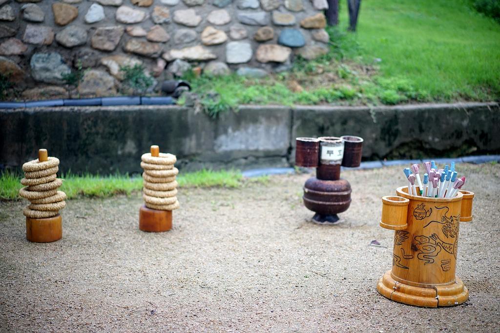 Former Guamseowon Hanok Guesthouse Daegu Esterno foto