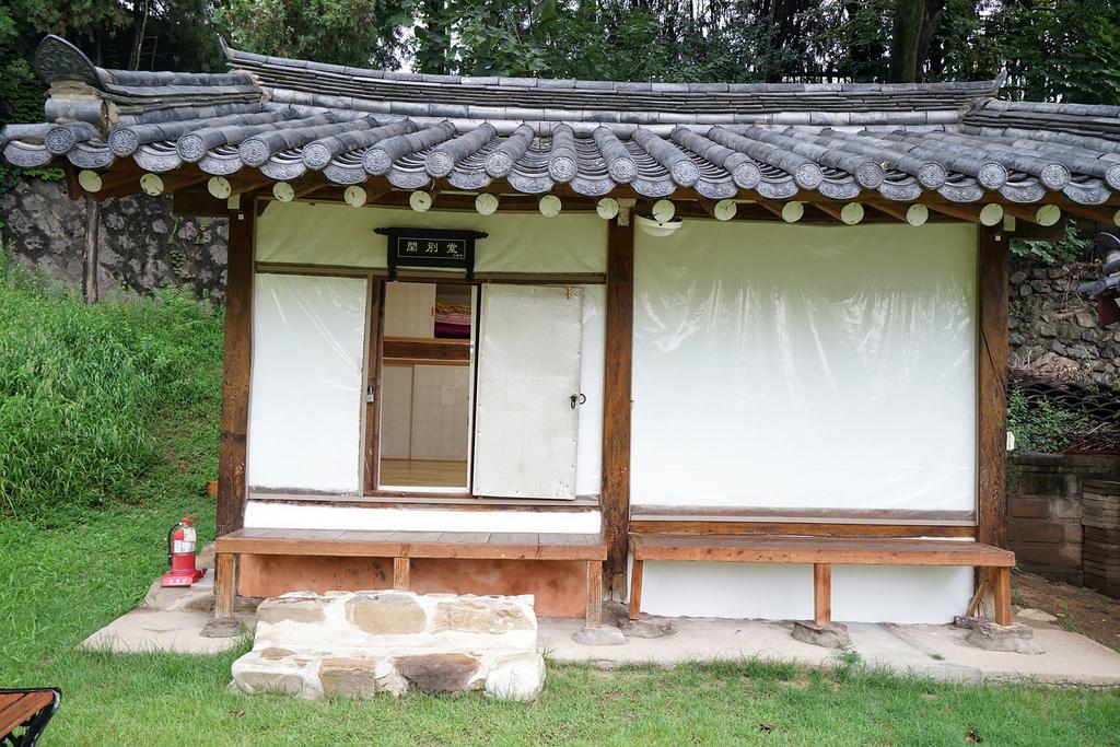 Former Guamseowon Hanok Guesthouse Daegu Esterno foto